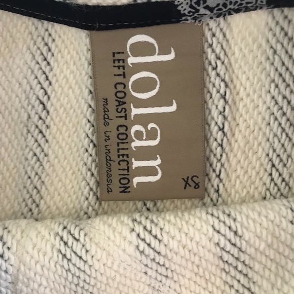 Dolan Left Coast Collection Anthropologie Cropped Sweatshirt Size XS - Picture 5 of 6